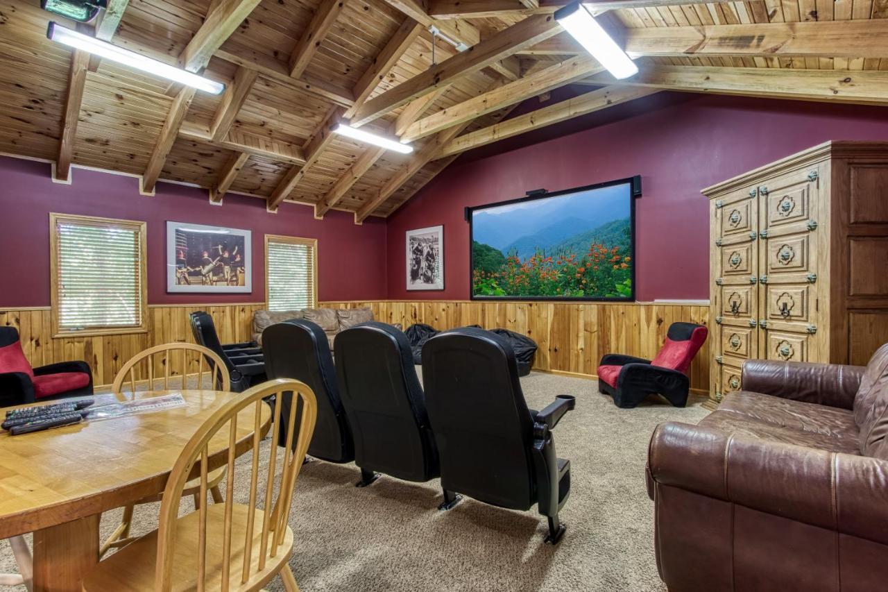 Mountain Lake Lodge, Hot Tub, Theater Room, 1089 Free Tickets Each Paid Day, Dollywood And More เซอเวียร์วีล ภายนอก รูปภาพ
