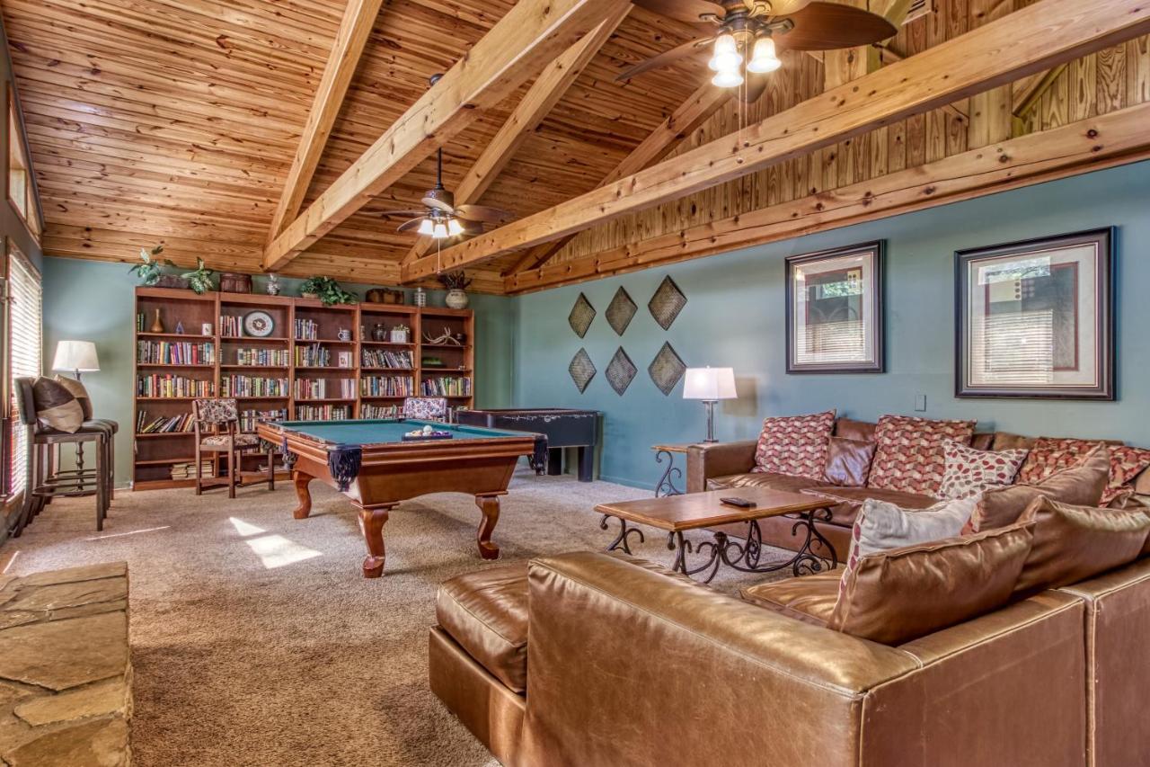 Mountain Lake Lodge, Hot Tub, Theater Room, 1089 Free Tickets Each Paid Day, Dollywood And More เซอเวียร์วีล ภายนอก รูปภาพ
