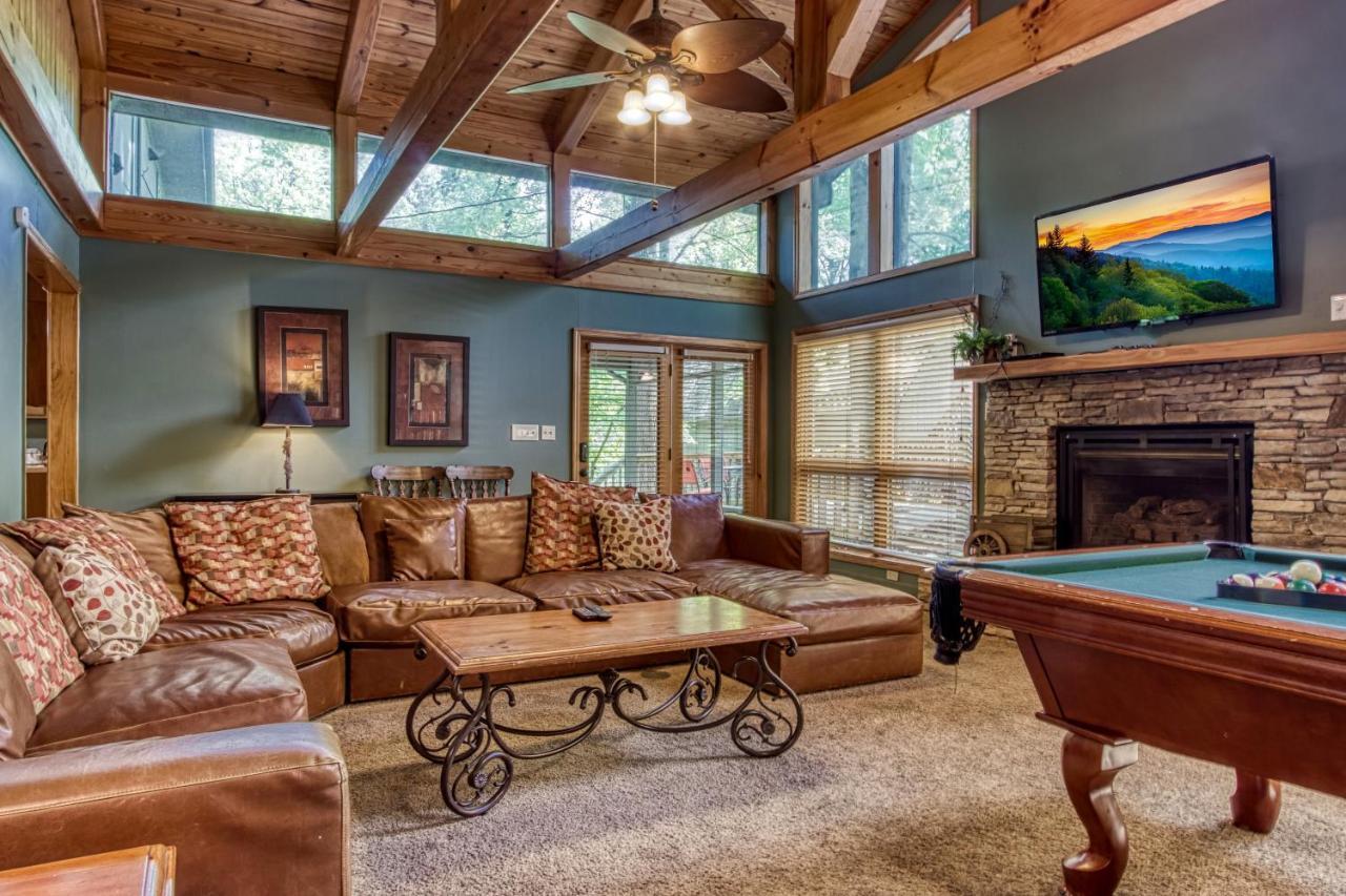 Mountain Lake Lodge, Hot Tub, Theater Room, 1089 Free Tickets Each Paid Day, Dollywood And More เซอเวียร์วีล ภายนอก รูปภาพ