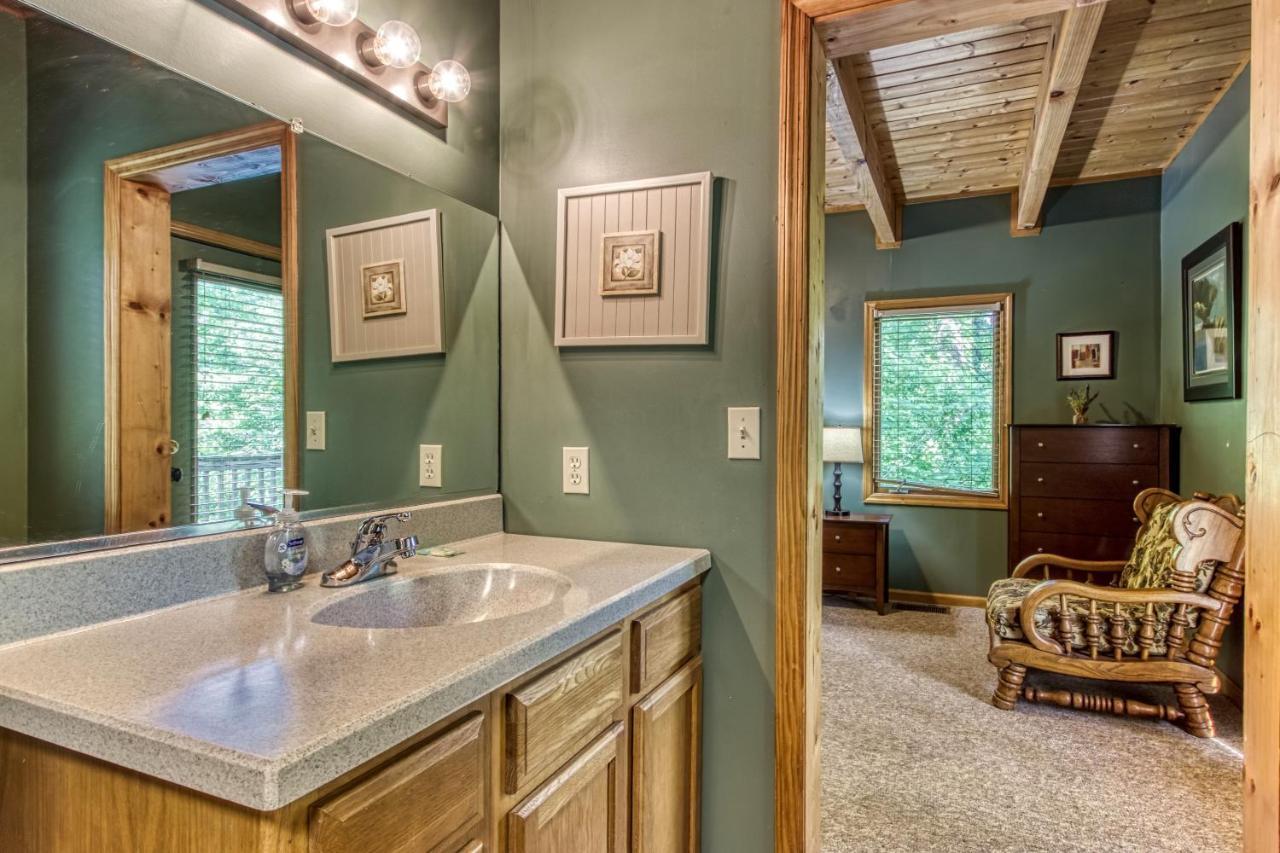 Mountain Lake Lodge, Hot Tub, Theater Room, 1089 Free Tickets Each Paid Day, Dollywood And More เซอเวียร์วีล ภายนอก รูปภาพ