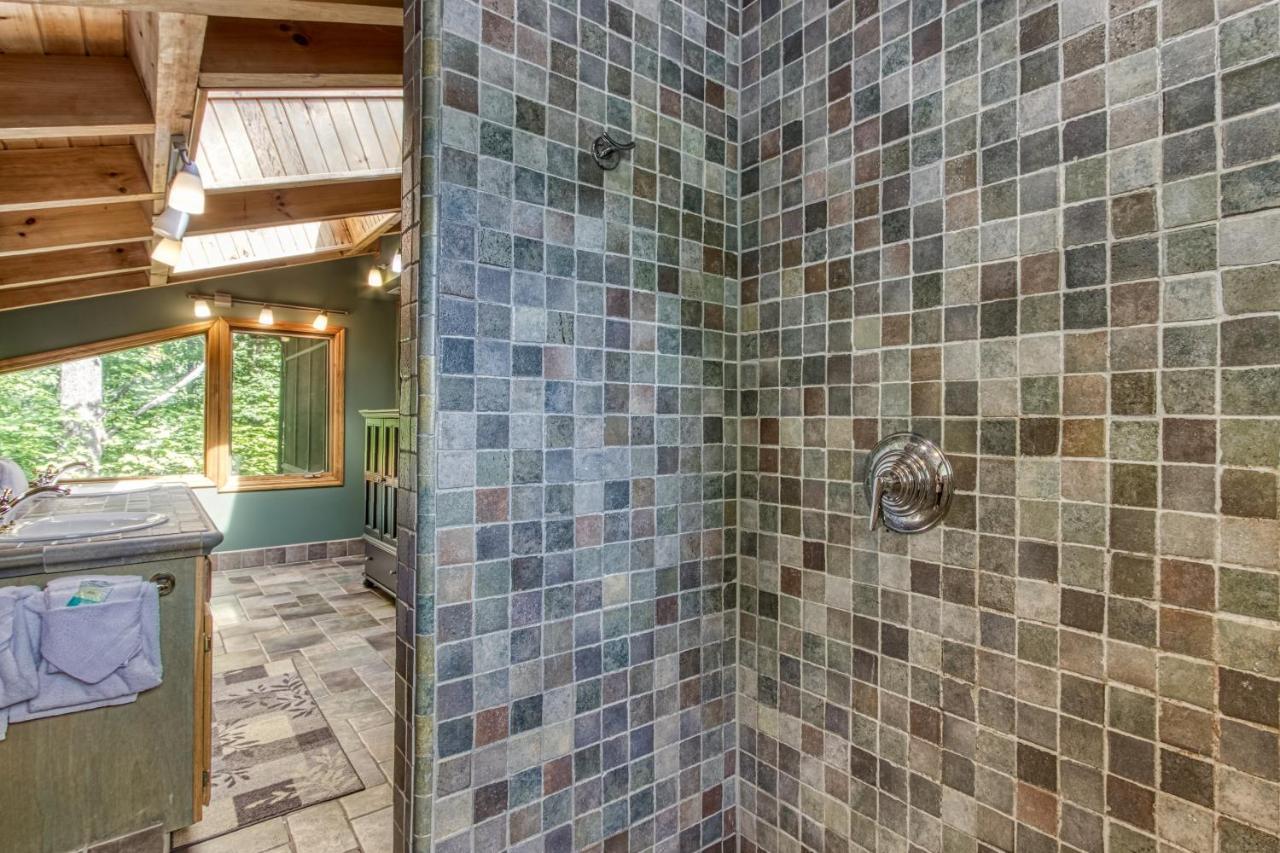 Mountain Lake Lodge, Hot Tub, Theater Room, 1089 Free Tickets Each Paid Day, Dollywood And More เซอเวียร์วีล ภายนอก รูปภาพ