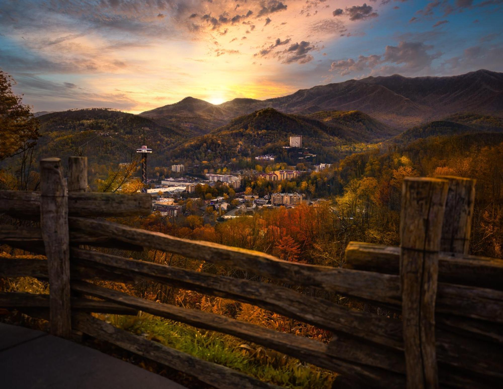 Mountain Lake Lodge, Hot Tub, Theater Room, 1089 Free Tickets Each Paid Day, Dollywood And More เซอเวียร์วีล ภายนอก รูปภาพ