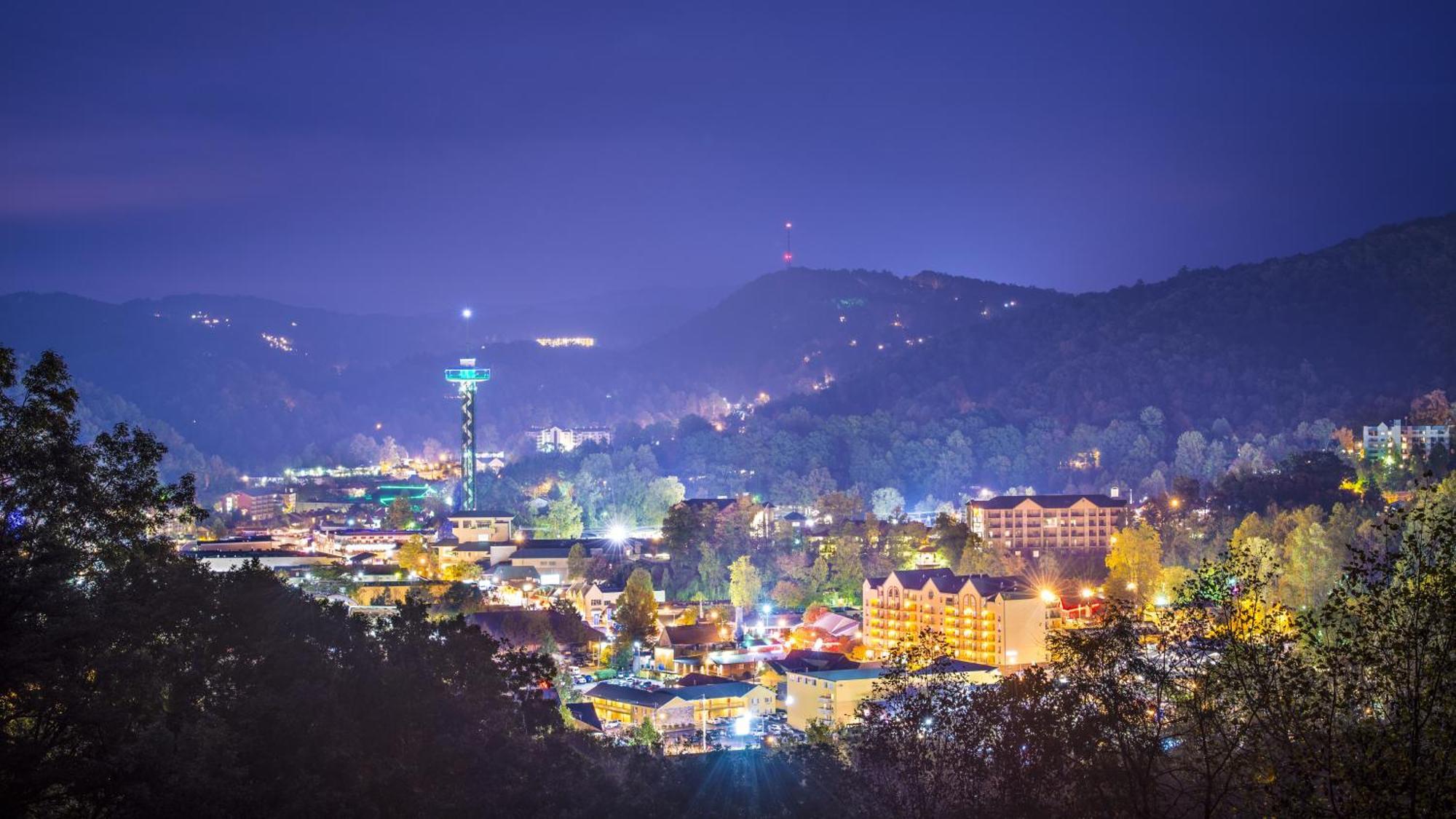 Mountain Lake Lodge, Hot Tub, Theater Room, 1089 Free Tickets Each Paid Day, Dollywood And More เซอเวียร์วีล ภายนอก รูปภาพ